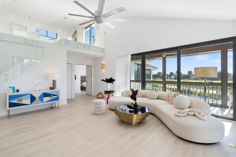 Picture of 19317 Sabal Lake Drive 5066, Boca Raton FL 33434