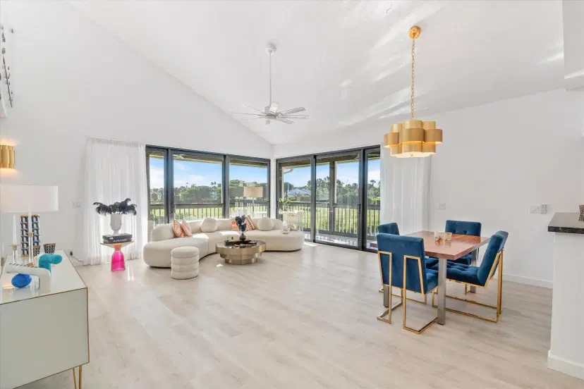 Picture of 19317 Sabal Lake Drive 5066, Boca Raton FL 33434