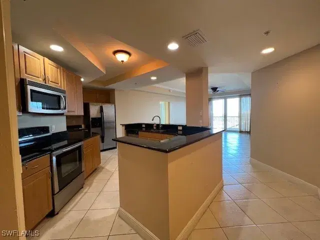 Picture of 2745 1St St 903, Fort Myers FL 33916
