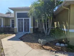 Picture of 713 Palmetto Ave, Lehigh Acres, FL 33972