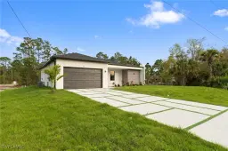 Picture of 567 Flamingo Ave S, Lehigh Acres, FL 33974