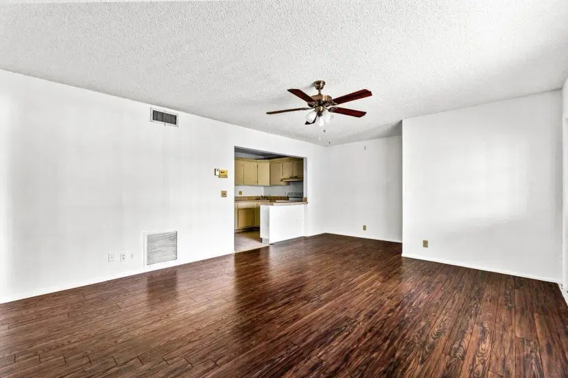 Picture of 337 Knotty Pine Circle A-2, Greenacres FL 33463