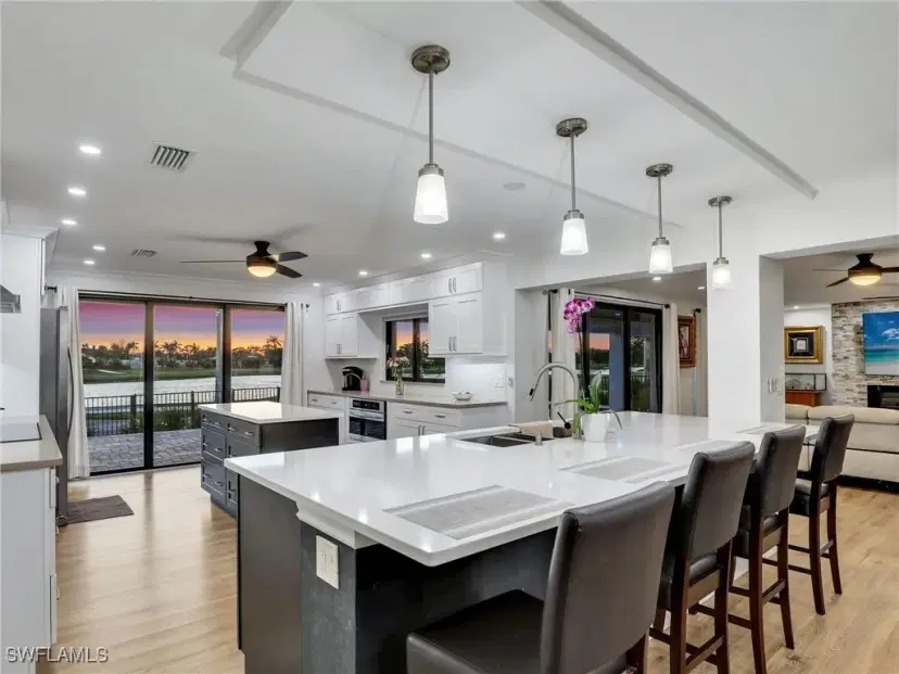 Picture of 356 Nassau Ct, Marco Island FL 34145