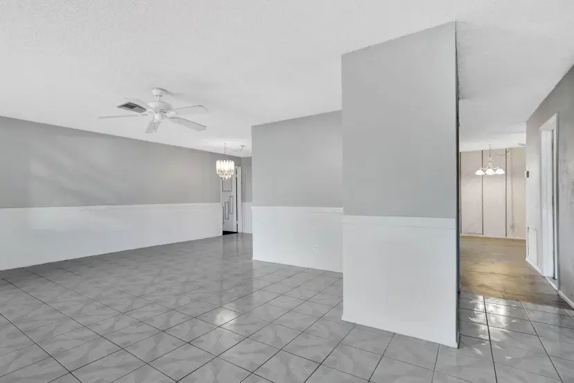 Picture of 9407 NW 81St Ct, Tamarac FL 33321