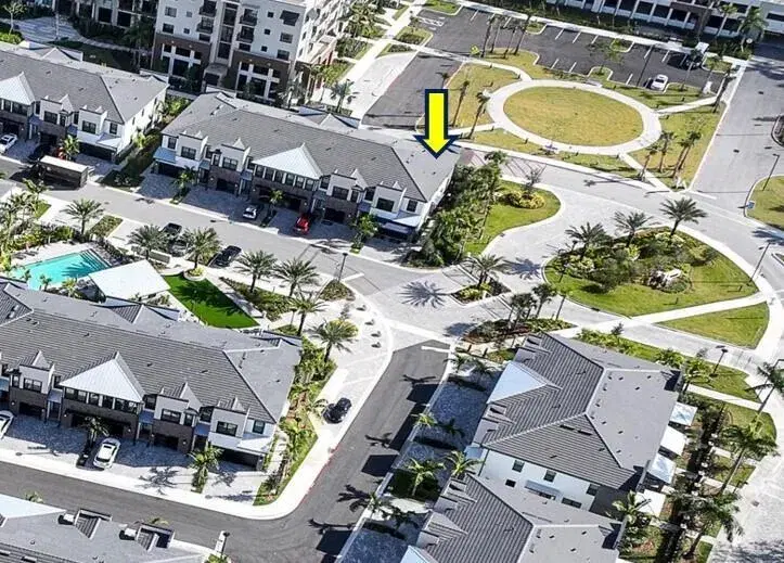 Picture of 8370 NW 7Th Court 01103, Plantation FL 33324