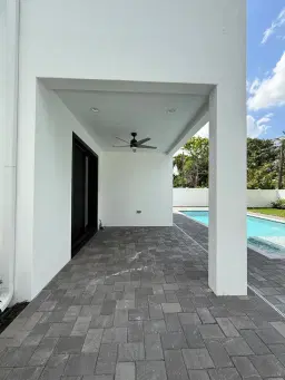 Picture of 580 Lucky Lane, Delray Beach, FL 33444