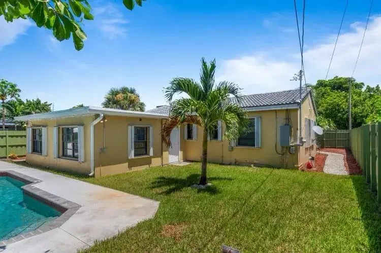 Picture of 1625 NW 2Nd Ave, Fort Lauderdale FL 33311