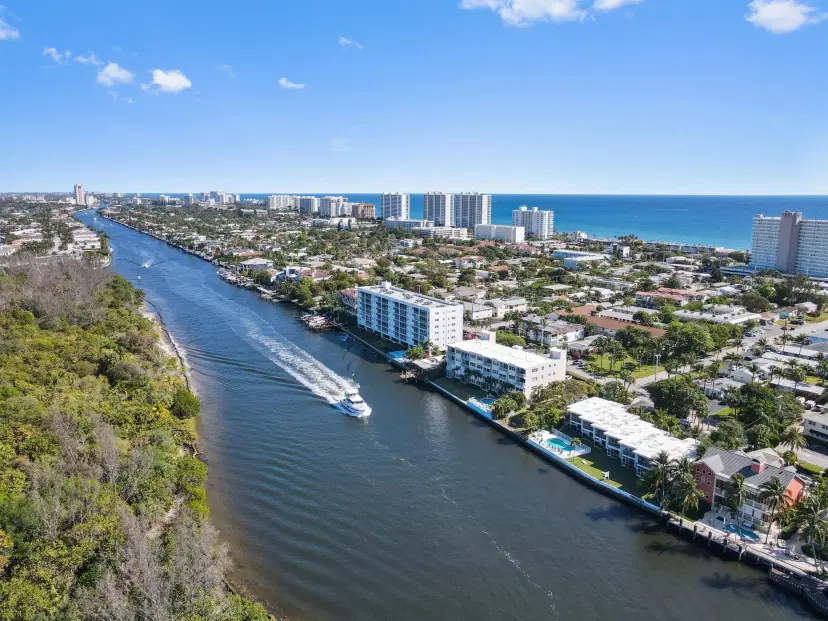 Picture of 333 NE 19Th Avenue 202, Deerfield Beach FL 33441
