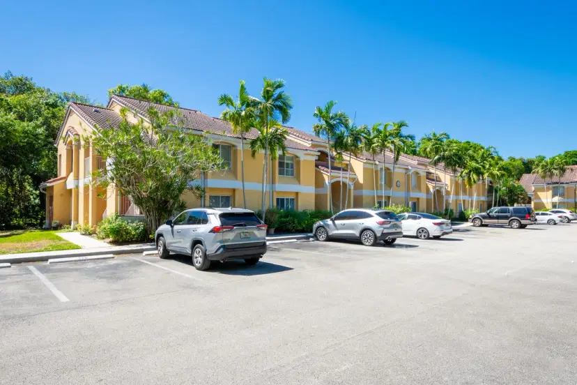 Picture of 2440 NW 33Rd St 1808, Oakland Park FL 33309
