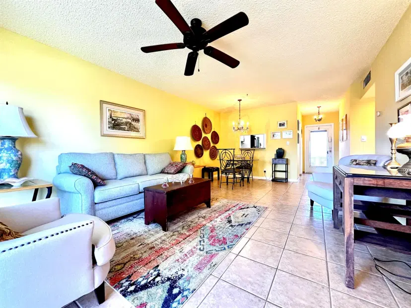 Picture of 3400 NW 48Th Avenue 512, Lauderdale Lakes FL 33319