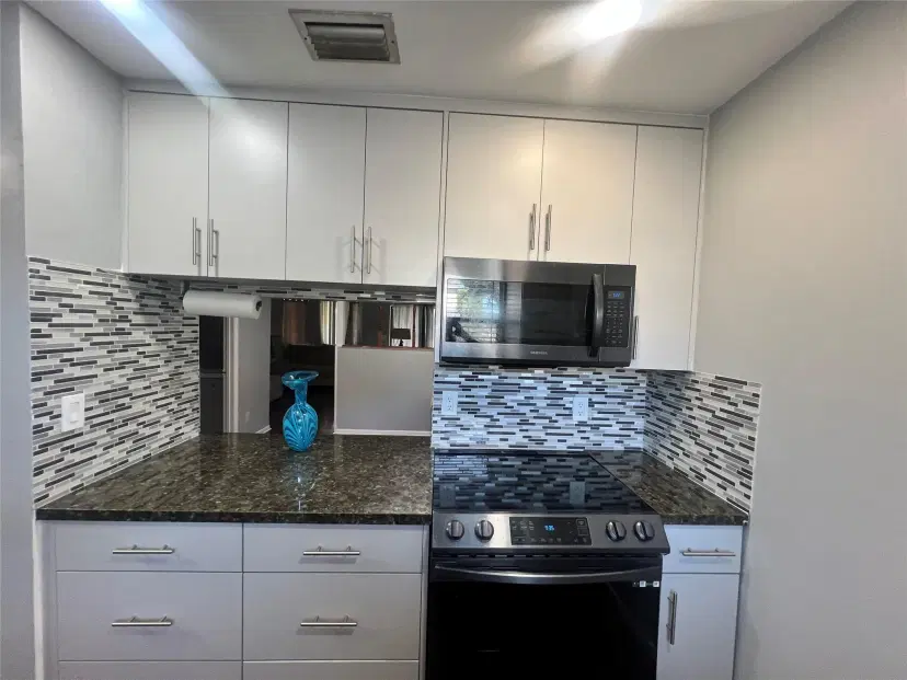 Picture of 3602 Inlet Cir, Greenacres FL 33463