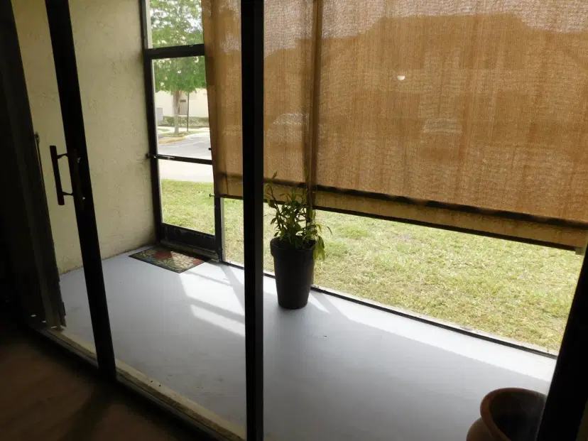 Picture of 11252 Taft St 11252, Hollywood FL 33026