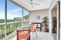 Picture of 300 Horse Creek Dr 402, Naples, FL 34110
