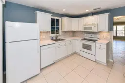 Picture of 7914 SE Villa Circle, Hobe Sound, FL 33455