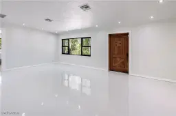 Picture of 2230 Harbor Rd, Naples, FL 34104
