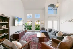 Picture of 7430 Meldin Ct, Naples, FL 34104