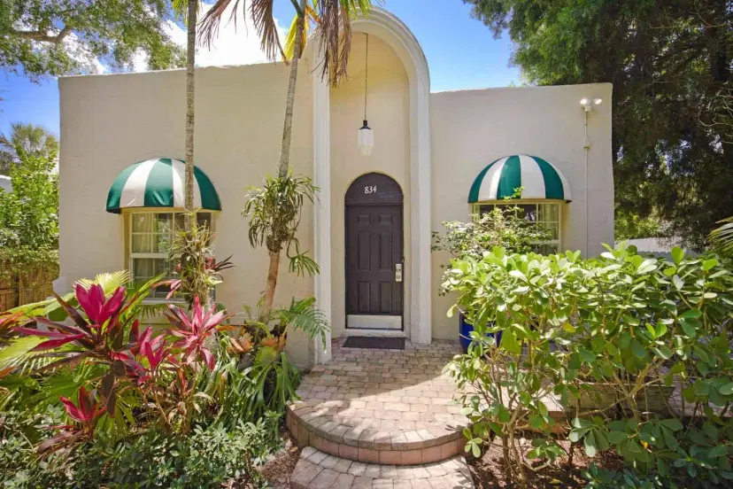 Picture of 834 Upland Road, West Palm Beach FL 33401