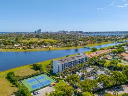 Picture of 1830 Embassy Drive 502, West Palm Beach, FL 33401