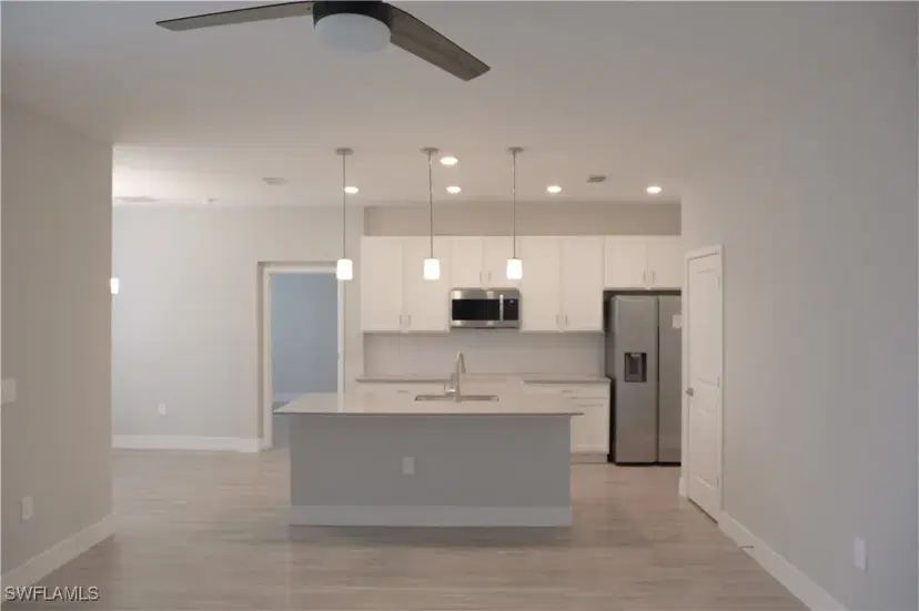 Picture of 1707 NE 34 St, Cape Coral FL 33909