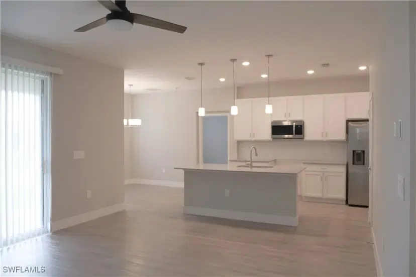 Picture of 1707 NE 34 St, Cape Coral FL 33909