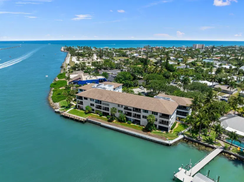 Picture of 1630 Seaway Drive 209, Fort Pierce FL 34949