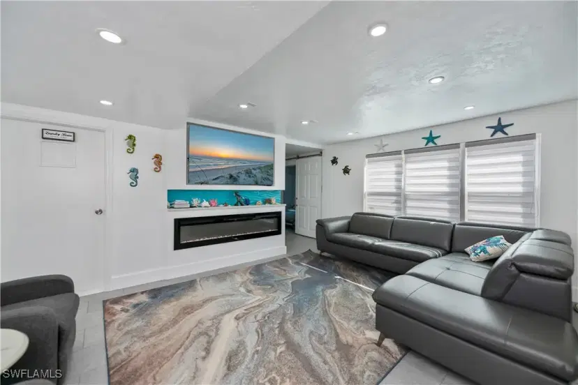 Picture of 3842 Cherry Ln, St. James City FL 33956