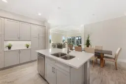 Picture of 8920 Yucatan Ct, Naples, FL 34112