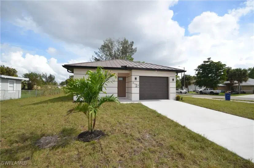 Picture of 2132 Barker Blvd, Fort Myers FL 33916