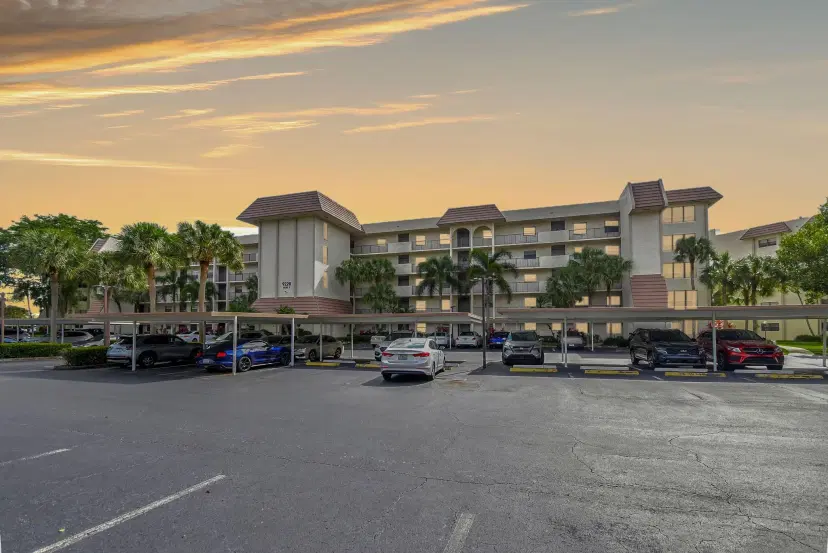 Picture of 9220 SW 14Th St 3304, Boca Raton FL 33428