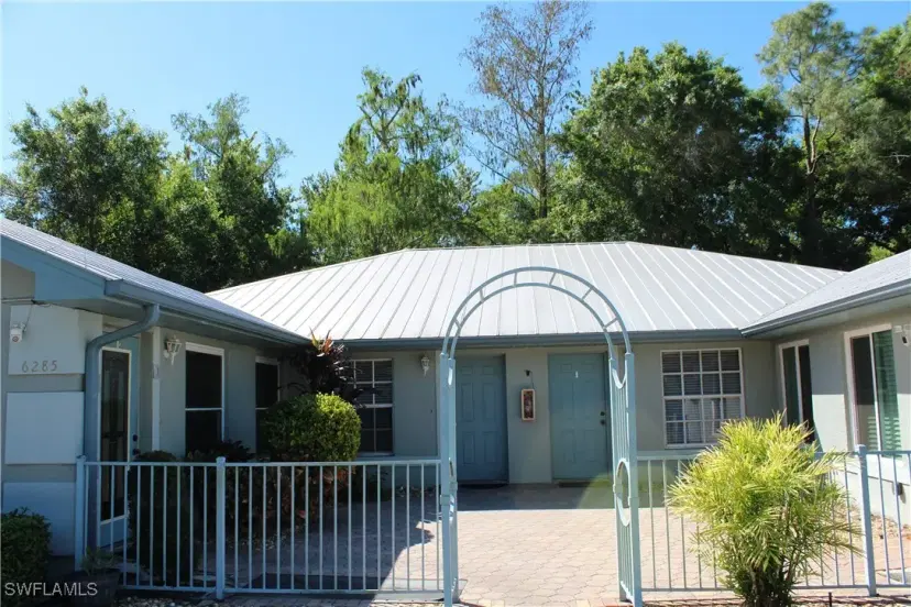 Picture of 6285 Parkers Hammock Rd B, Naples FL 34112