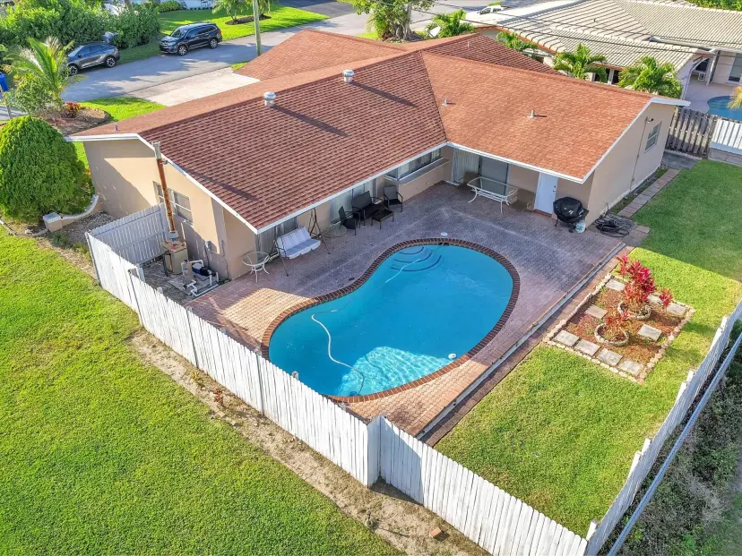 Picture of 5700 NE 18Th Ter, Fort Lauderdale FL 33308