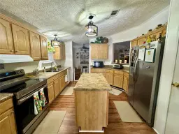 Picture of 2200 SE 24Th Blvd, Okeechobee, FL 34974