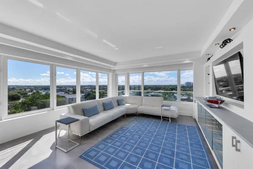 Picture of 701 E Camino Real 9F, Boca Raton FL 33432