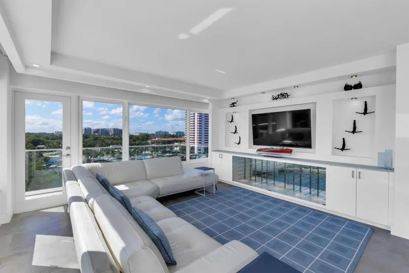 Picture of 701 E Camino Real 9F, Boca Raton FL 33432