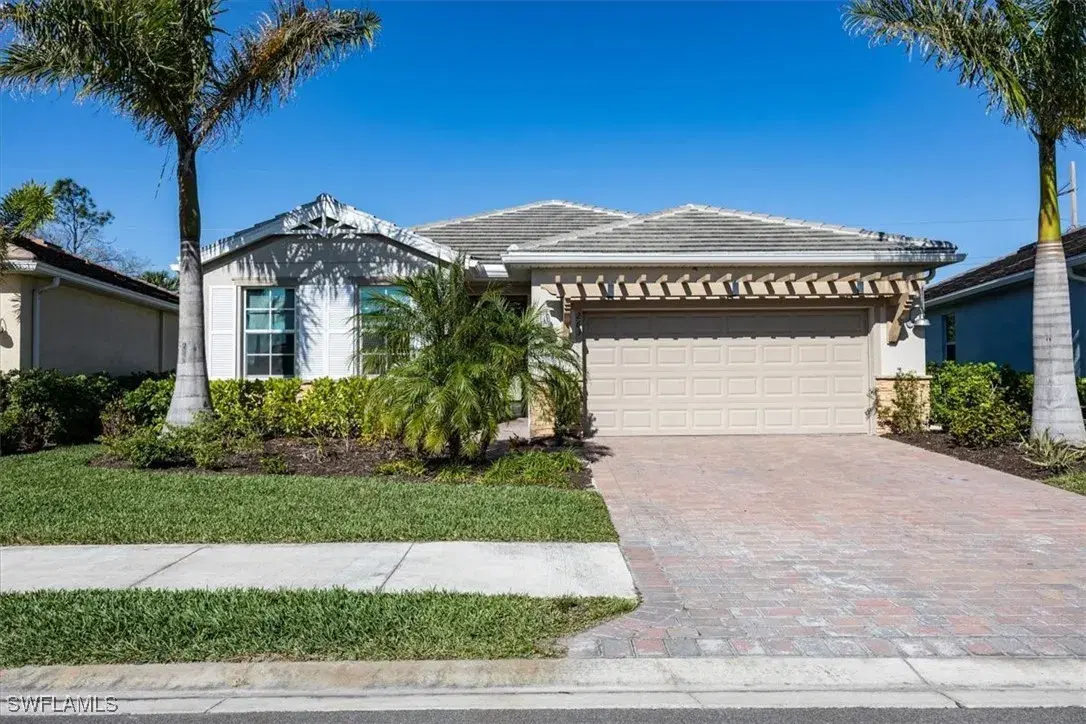 Picture of 263 Tamarindo Ln, Naples, FL 34114