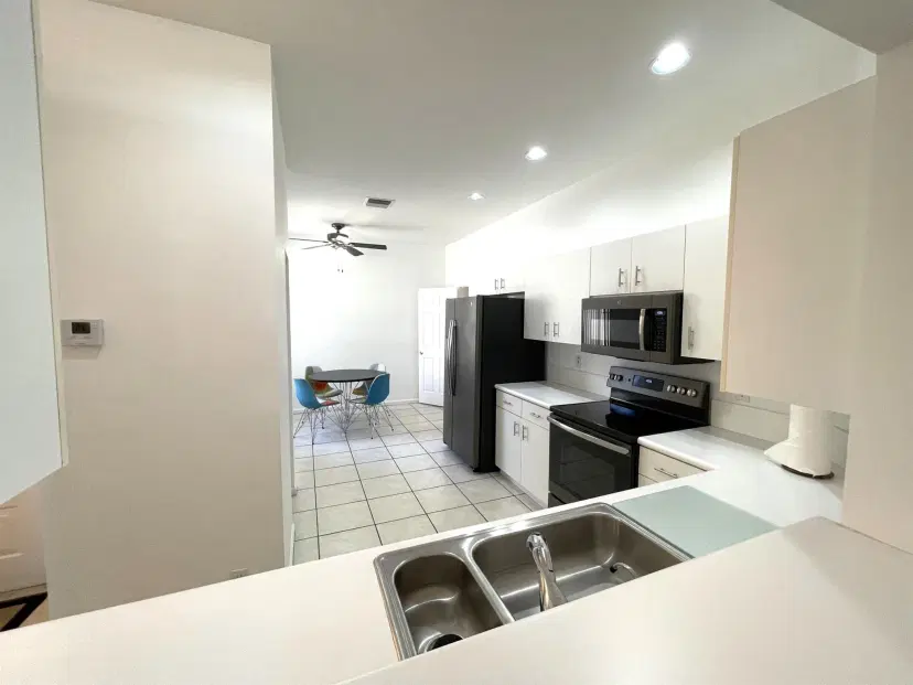 Picture of 9675 Crescent View Drive N, Boynton Beach FL 33437
