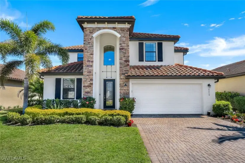 Picture of 9250 Shadow Oak Ln, Naples FL 34120