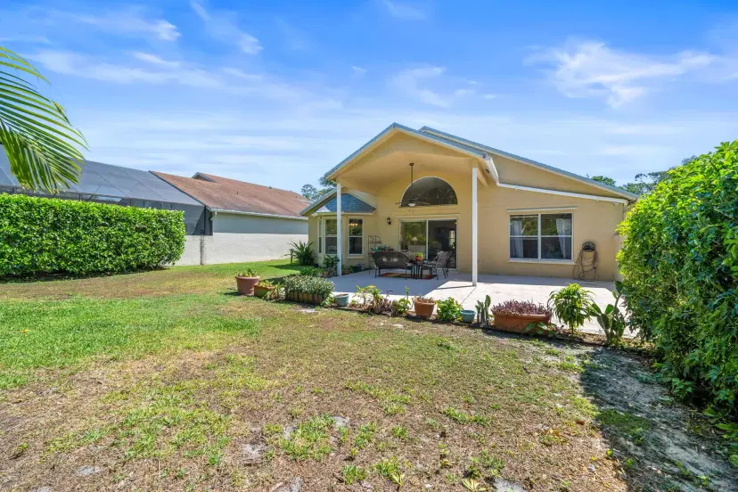 Picture of 15133 Oak Chase Court, Wellington FL 33414