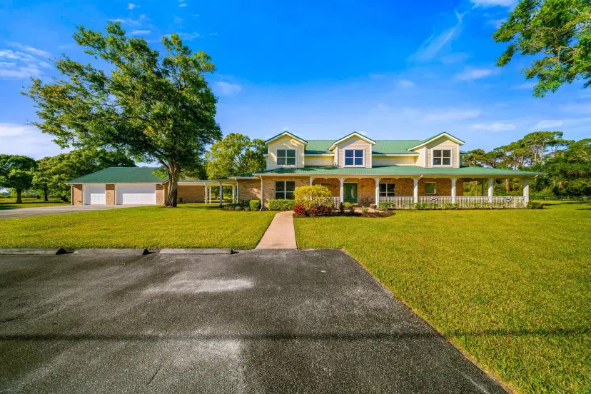 Picture of 8686 Andrews Avenue, Fort Pierce FL 34945