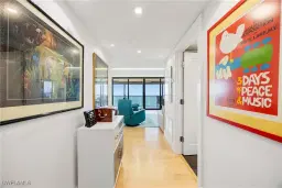 Picture of 9653 Gulf Shore Dr 702, Naples, FL 34108