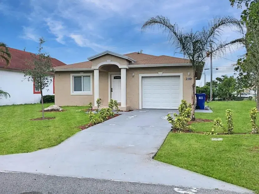 Picture of 2140 NW 4Th Court, Pompano Beach FL 33069