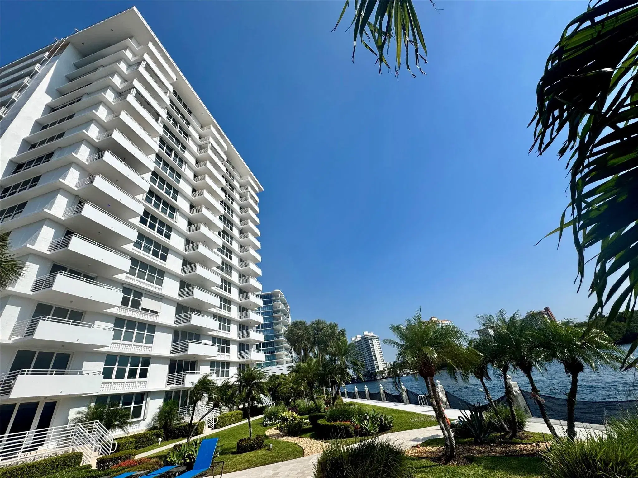 Picture of 888 Intracoastal Dr 12B, Fort Lauderdale, FL 33304