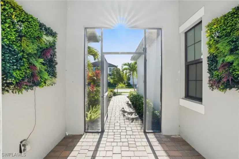 Picture of 3995 Pegasus Way, Naples FL 34120