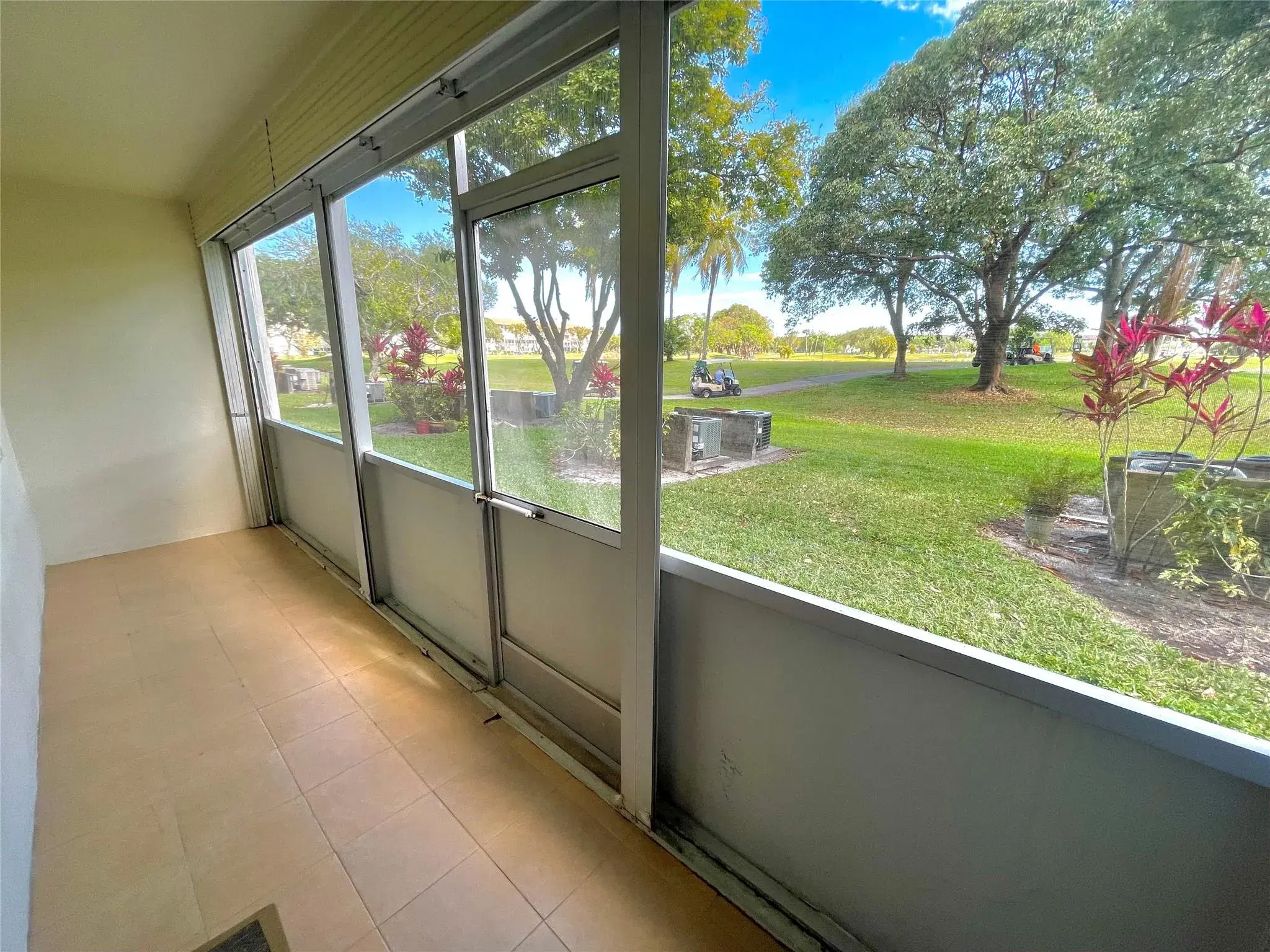 Picture of 13450 SW 3Rd St 116D, Pembroke Pines, FL 33027
