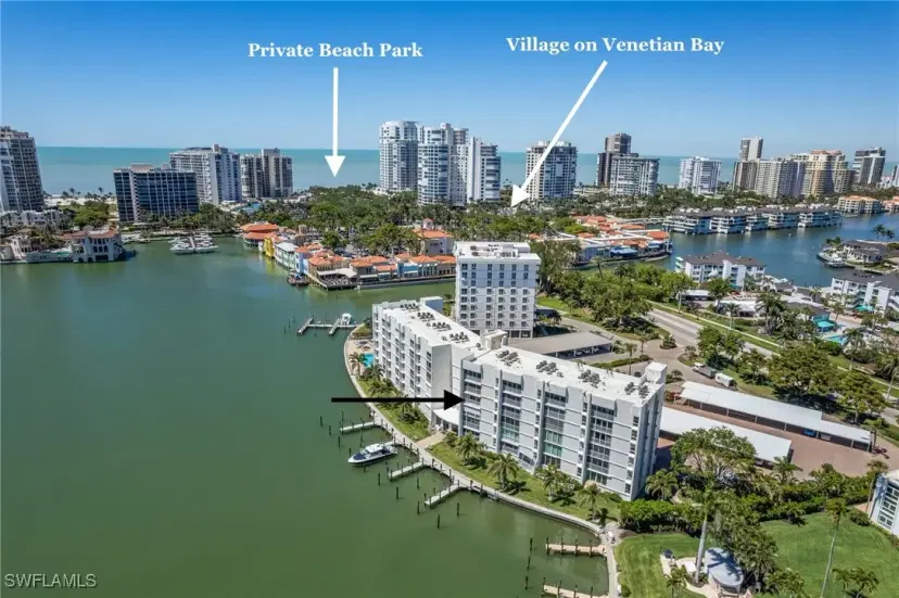 Picture of 300 Park Shore Dr 4C, Naples FL 34103