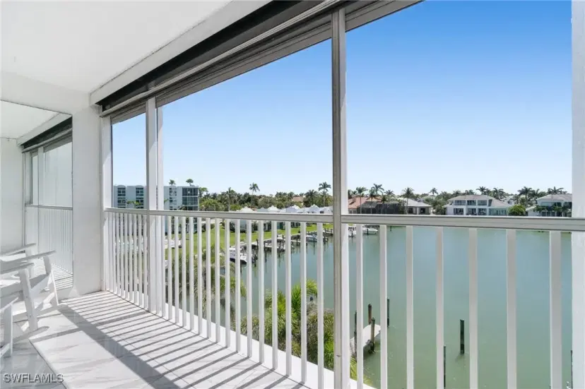 Picture of 300 Park Shore Dr 4C, Naples FL 34103