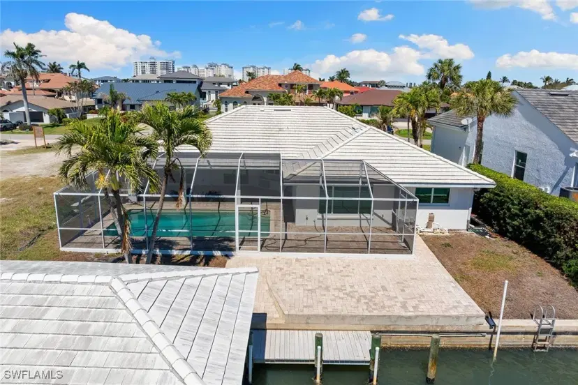 Picture of 380 Conners Ave, Naples FL 34108