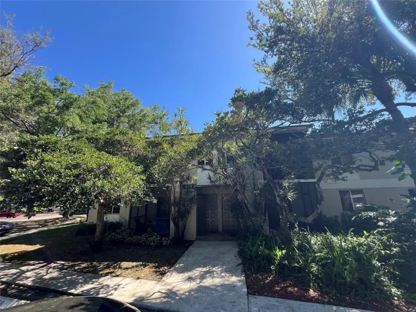Picture of 302 Gardens Dr 201, Pompano Beach FL 33069