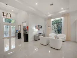 Picture of 74 Laguna Drive, Palm Beach Gardens, FL 33418