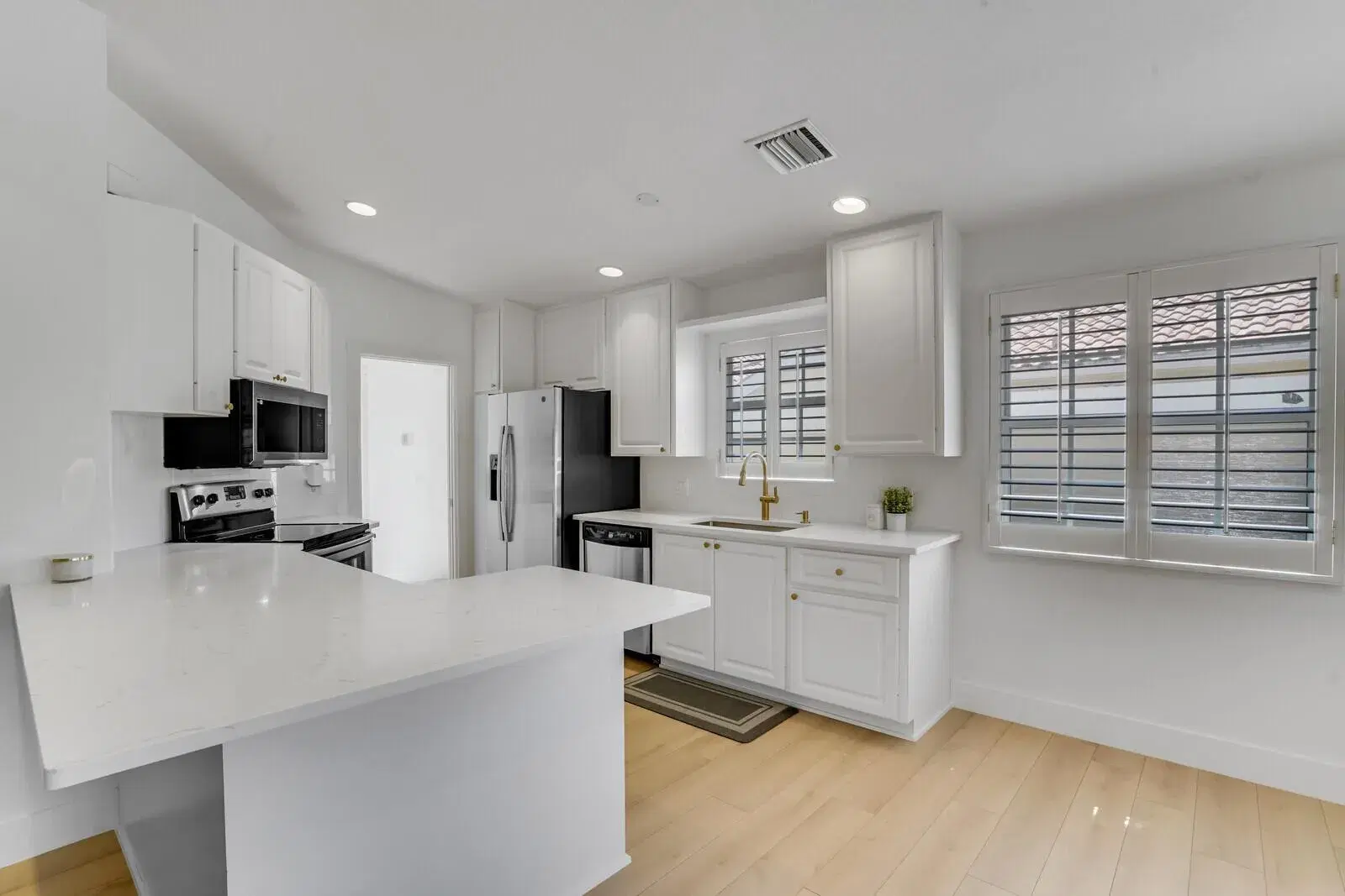 Picture of 907 SW Balmoral Trace, Stuart, FL 34997
